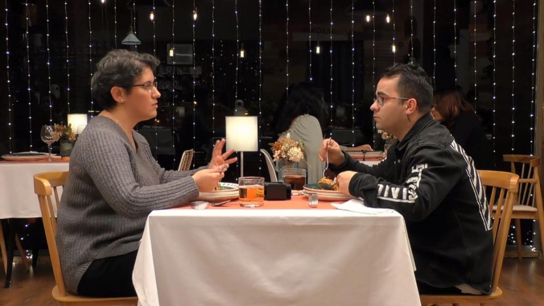 First Dates: esto le ocurrió a la fan de Vox que acudió al programa de Cuatro