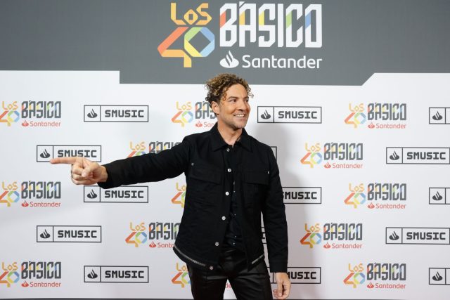 David Bisbal Revive El Formato De ‘Los 40 Básicos’ En Madrid