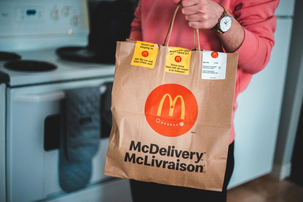 Comer Gratis En Mcdonald'S Es Posible Haciendo Este Truco, Pero Ten Cuidado