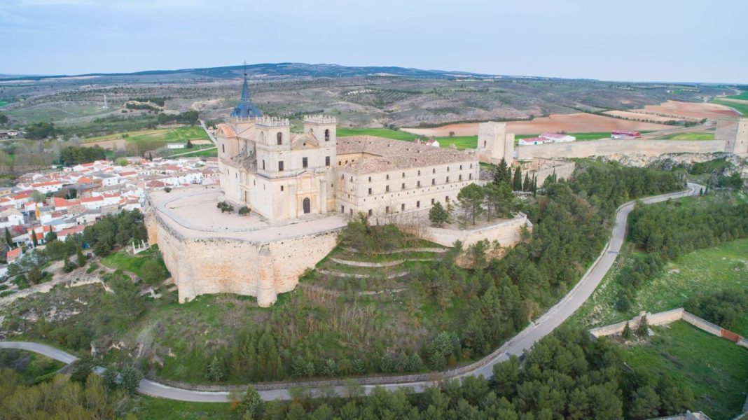 Eventos culturales y futuro prometedor: Lux in Tenebris y más