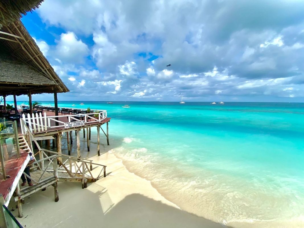 Playa de Nungwi  en Zanzíbar, Tanzania