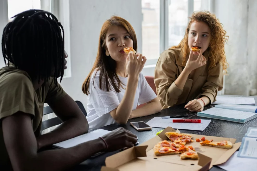 Una pizza tiene la clave para saber si habrá Tercera Guerra Mundial, y no es una broma