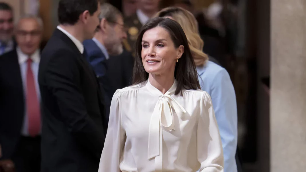 Pilar Eyre desvela los problemas entre Letizia y la reina Máxima de Holanda