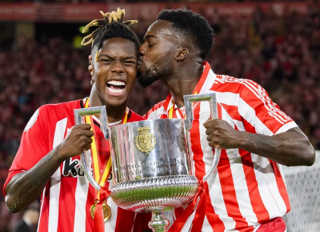 Iñaki Williams Nico Williams