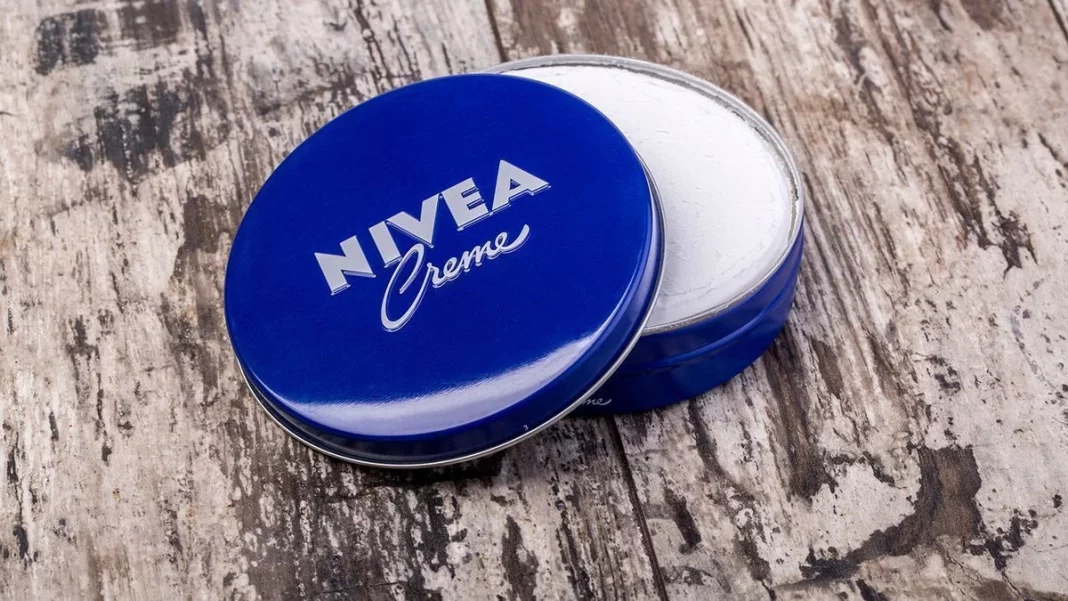 Cómo preparar la mascarilla de Nivea con miel