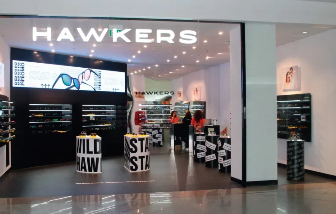 De las Hawkers de 15 euros a las Calvin Klein o BOSS más baratas: gafas de sol con descuentos para el verano