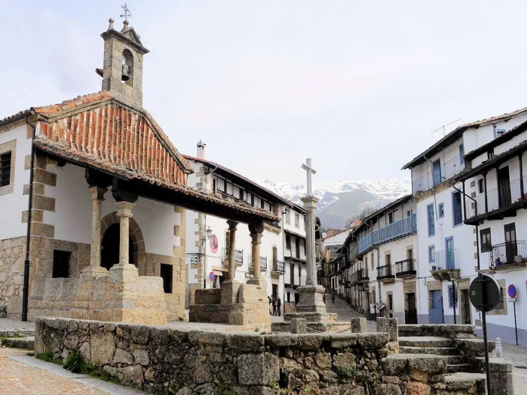 Este Es El Pueblo Escondido De Salamanca Que Está Sacado De Un Cuento De Hadas Y Seguro Te Cautivará