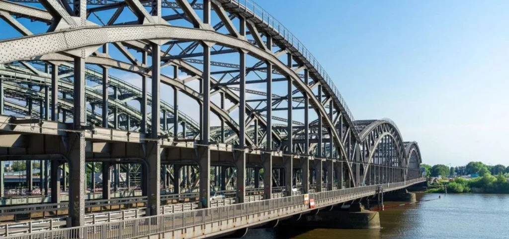En Madrid No Pasa: La Importancia De Los Puentes De Hamburgo Que Impacta
