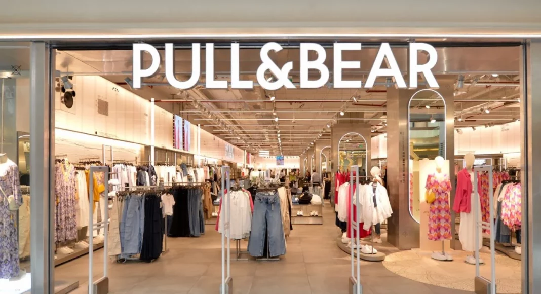 6 imprescindibles de la nueva colección de Pull&Bear, con tops, bodys, vestidos y total looks