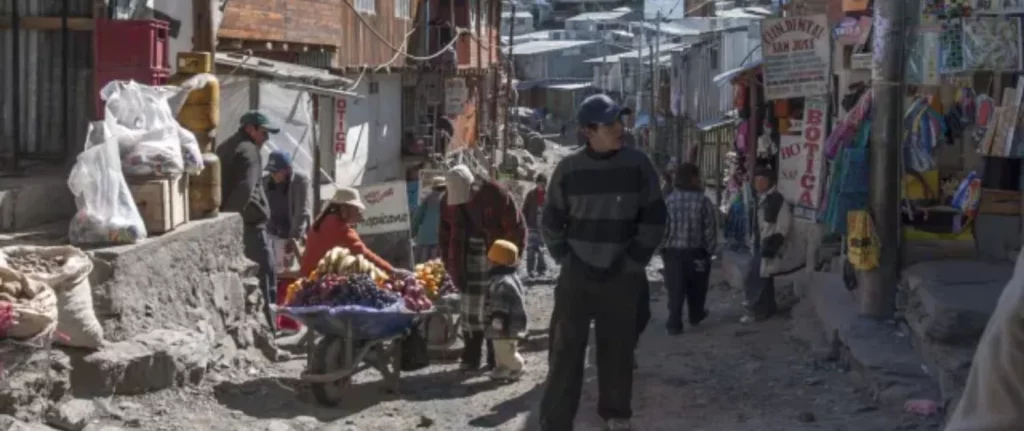 La Rinconada: Tierra De Nadie Y Nula Participación Del Gobierno