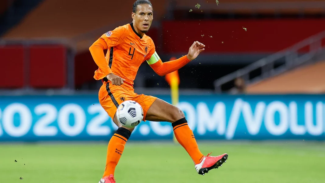 Van Dijk reafirma su lealtad al Liverpool