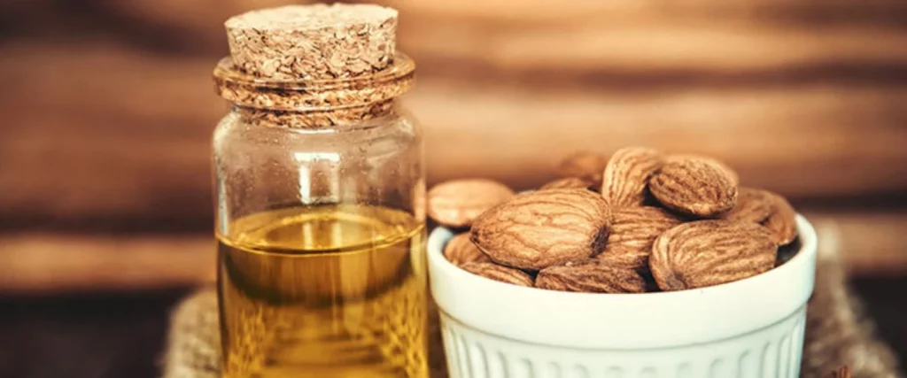 Preparar Un Aceite De Almendras Para Cuidar Nuestro Cabello