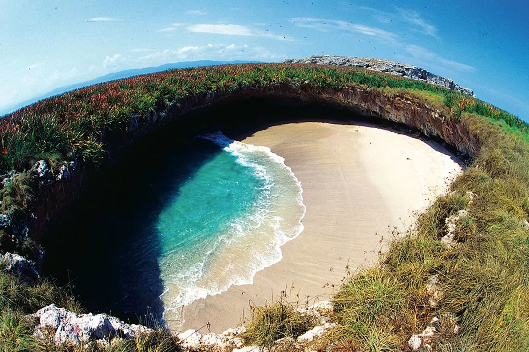 Playa Escondida (México)