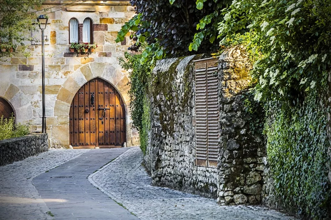 Vida cultural vibrante: tradiciones arraigadas en el corazón de Cantabria