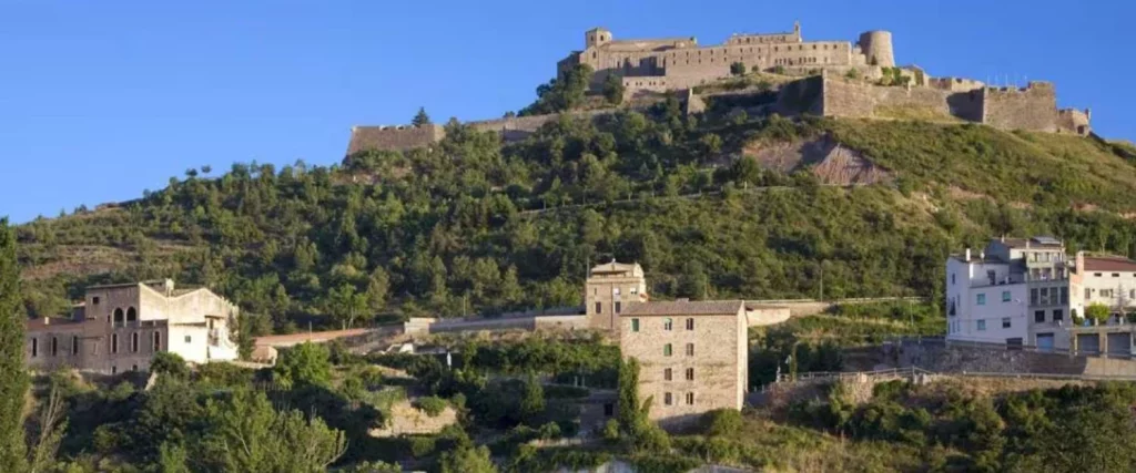 Para Vacaciones O Paseo, Cardona Es Espectacular, ¡Anímate A Conocerla! 