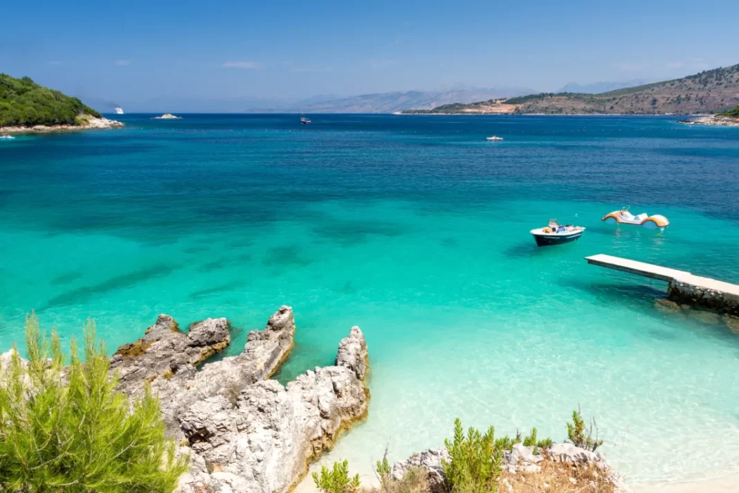 Riviera albanesa, playa para el verano.