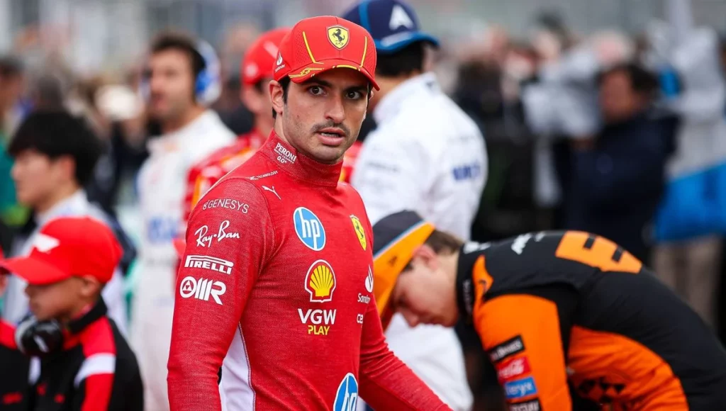 Carlos Sainz Acaba Hasta El Gorro De Los Comisarios En El Gp De Brasil