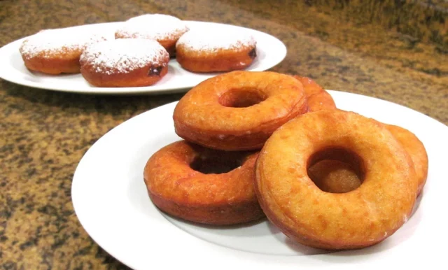 Donuts O Rosquillas De Manzana Sin Horno, Una Receta Dulce Para Los Postres De Verano