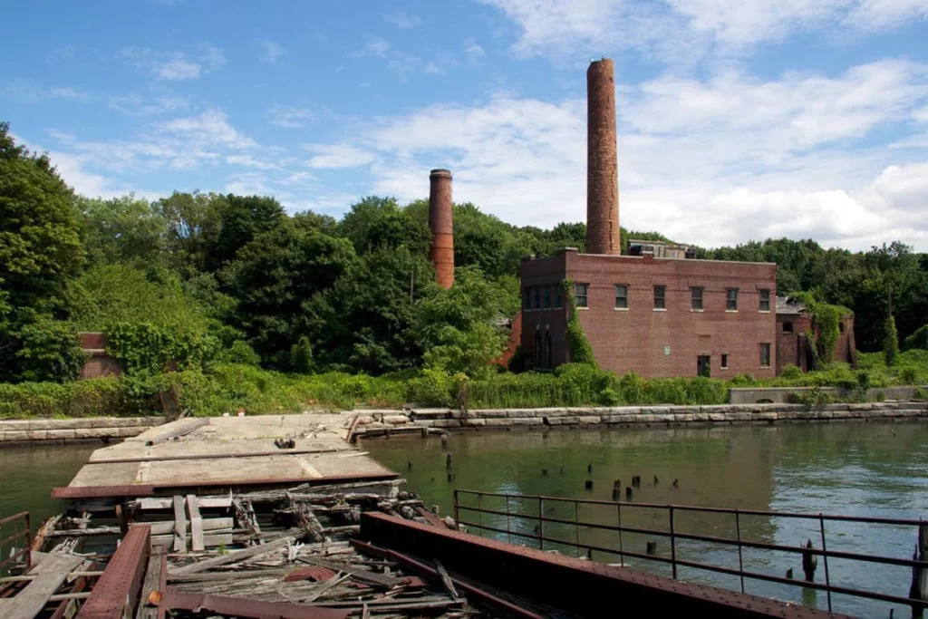 Isla Misteriosa En Nueva York.