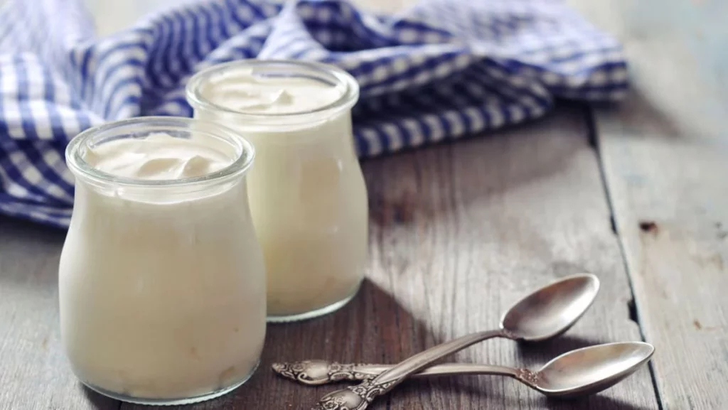 Yogur O Leche Fríos: Enfriamiento Y Calma