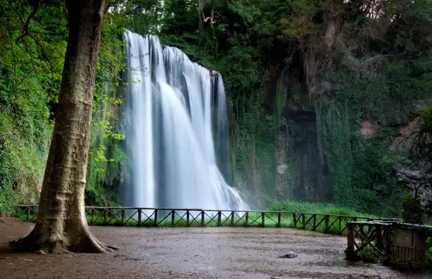 Monasterio De Piedra, Joya Natural De España.