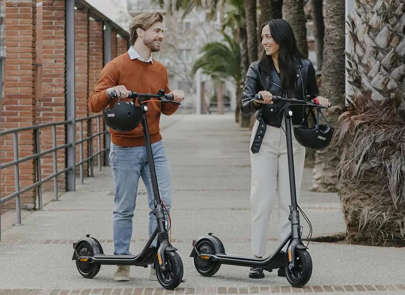 El Corte Inglés rebaja los patinetes eléctricos Segway en sus ‘Ofertas flash’