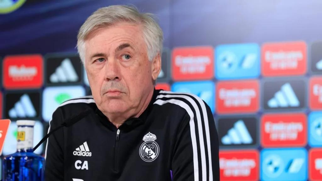 Ancelotti Dando Entrevista