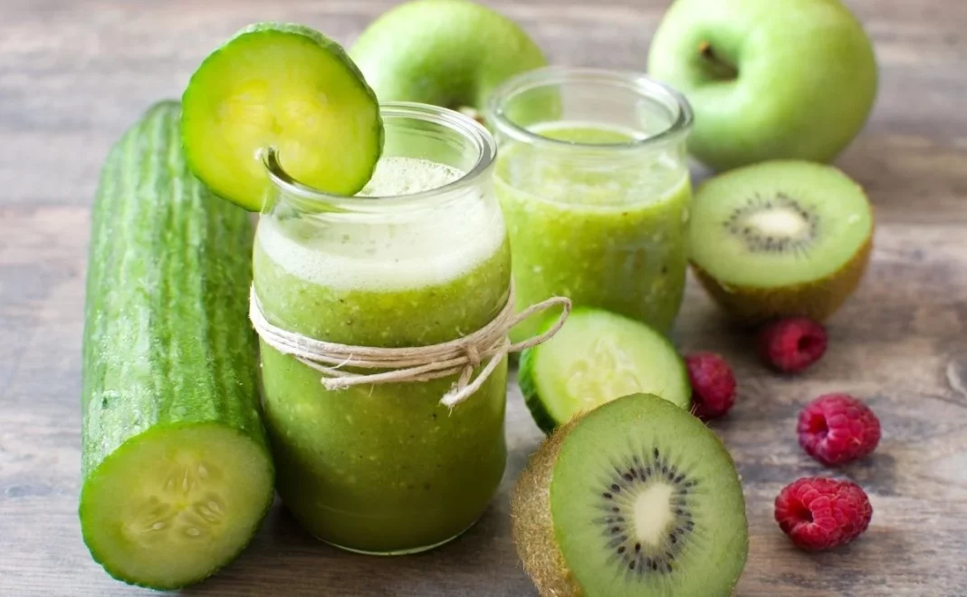 Batido detox de pepino y kiwi