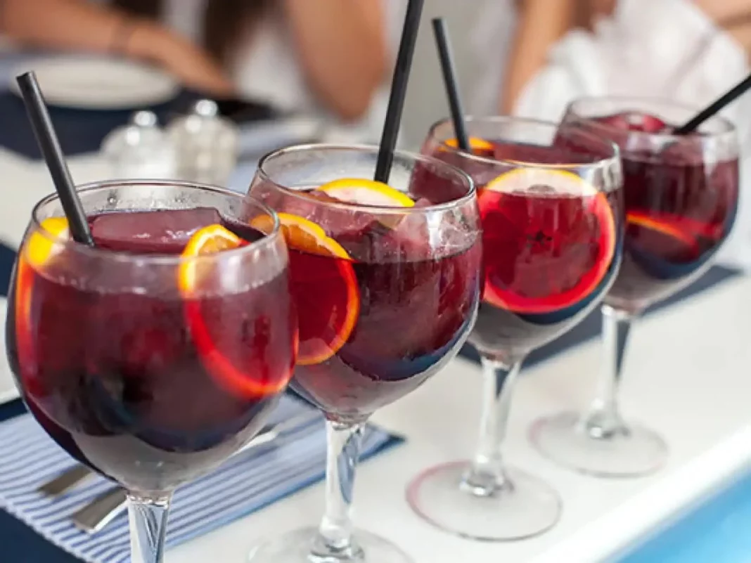 El Tinto de Verano: menos calorías, pero no sin riesgos