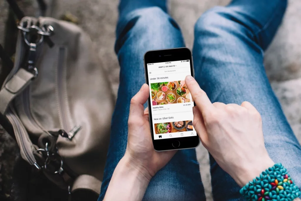 Europapress 1508947 Plataforma Uber Eats Comida Domicilio