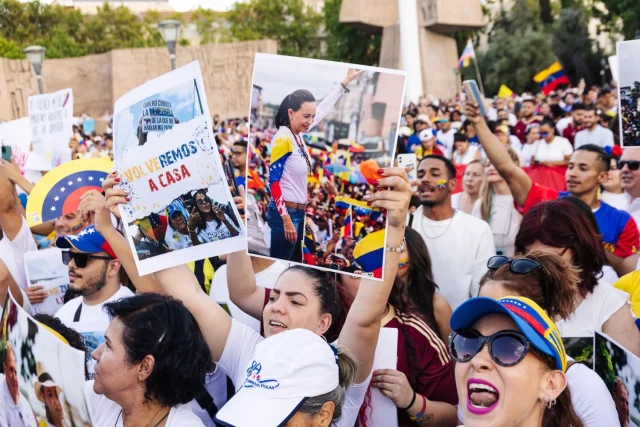 El Enroque Del Chavismo Expone Al Mundo A Un Nuevo Éxodo De Venezolanos