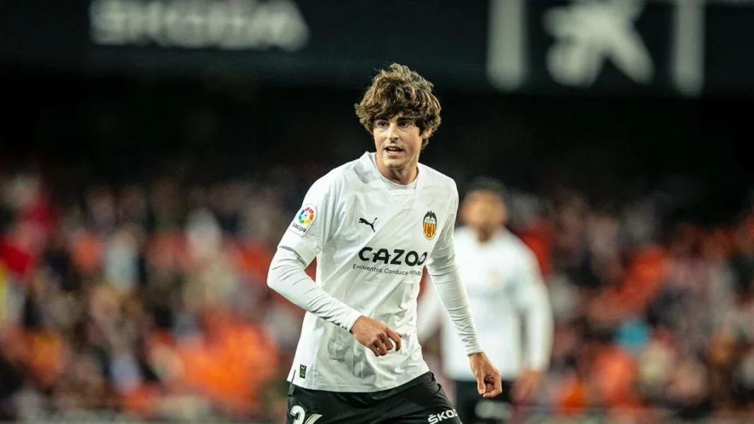 El sustituto ideal de Javi Guerra en el Valencia CF es un viejo conocido