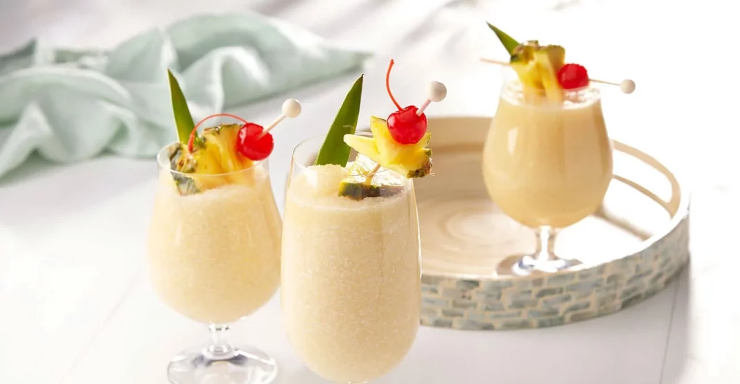 Smoothie de piña colada refrescante