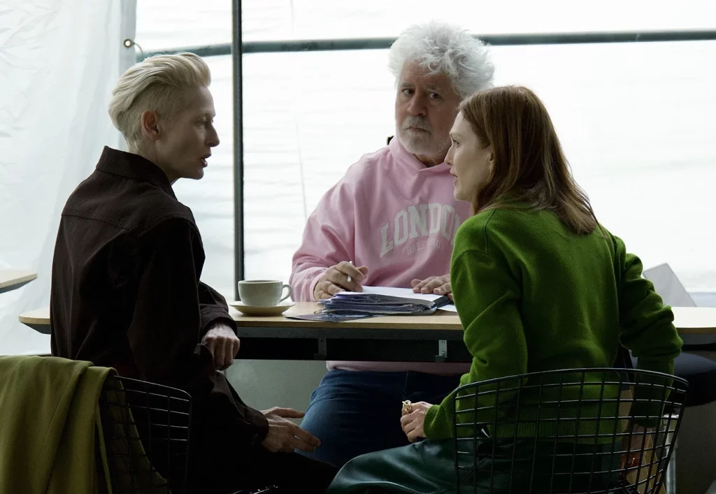 Europapress 6028168 Cineasta Pedro Almodovar Junto Tilda Swinton Julianne Moore