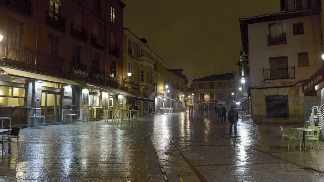 La Ciudad Española Con Más Bares Por Habitante