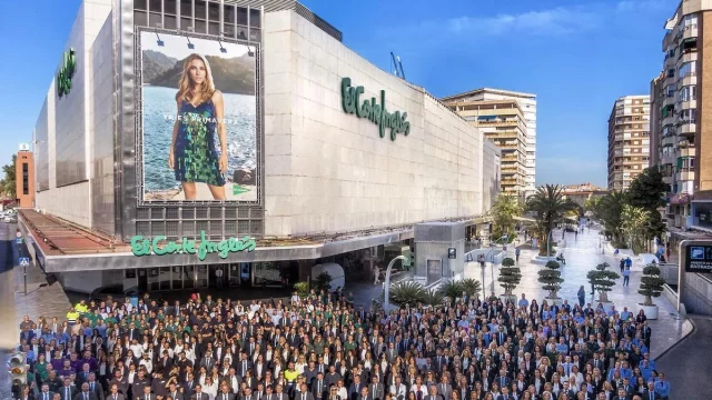 Esta Camiseta De Mujer De El Corte Inglés Está Disponible En 8 Colores Y Cuesta Menos De 10 Euros