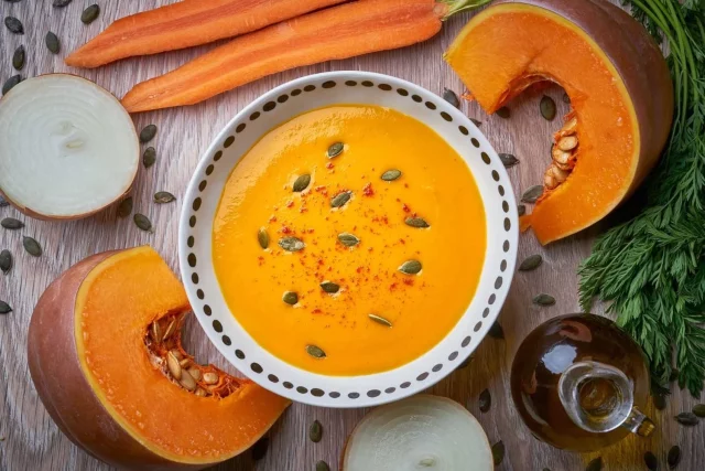 Deliciosa Crema De Calabaza Asada Para Disfrutar El Sabor Del Otoño