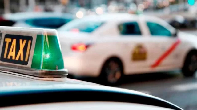 La Odisea De Pedir Un Taxi Adaptado En España: Ciudades Y Pueblos Siguen Incumpliendo El Ratio Mínimo