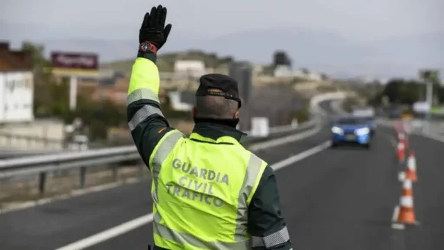 La Dgt Se Pone Las Botas Con Una Multa Muy Común Que Quita Puntos Del Carnet