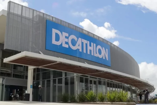 Esta Gabardina De Decathlon Que Parece De Pasarela Es El Mejor Remedio Contra La Lluvia