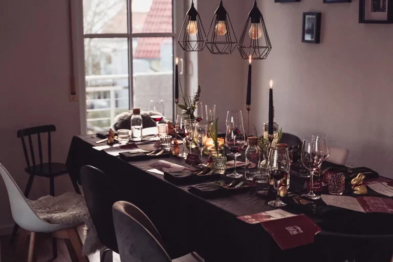 Cómo decorar una mesa de comedor