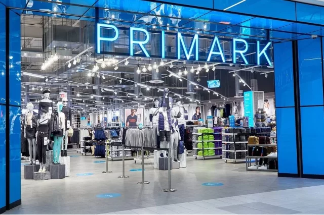 Primark Se Adelanta A Ikea Con «El Mueble Que No Es Un Mueble» Por 10 Euros