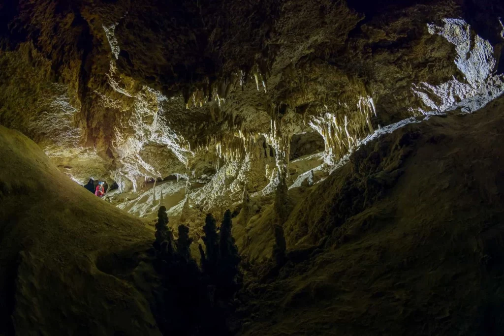 Un Entorno Geológico Y Cultural Fascinante