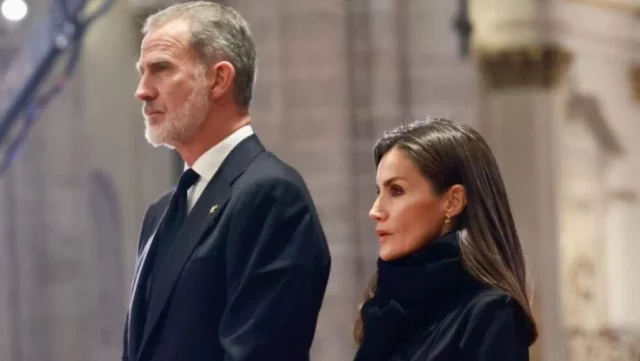 «Cabeza Gacha Y Ojos Tristes»: La Última Aparición De Letizia Y Felipe Genera Comentarios En La Prensa De Alemania