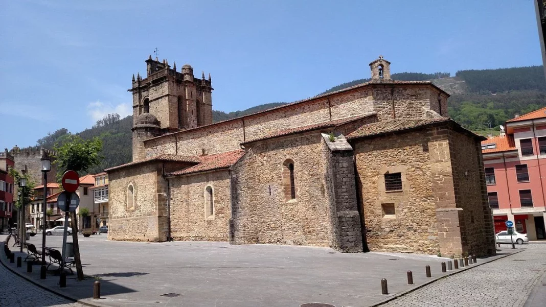 Monumentos nacionales que cuentan la historia de Salas