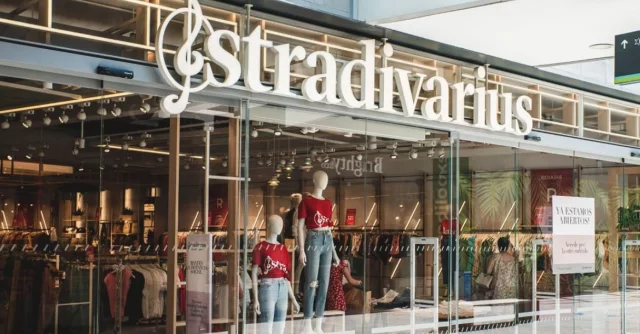 Stradivarius Tiene Un Abrigo Largo De Pelo Como El Que Llevan María Pombo Y Marta Díaz