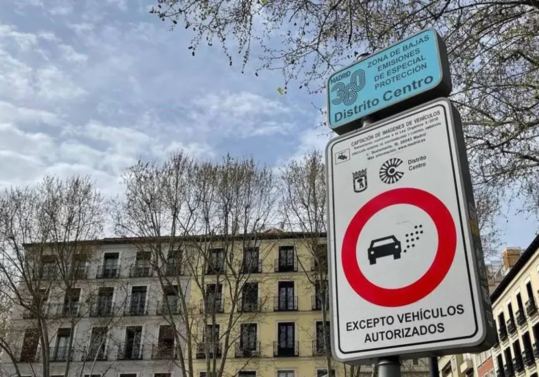 Etiquetas medioambientales: coches históricos y otros casos particulares