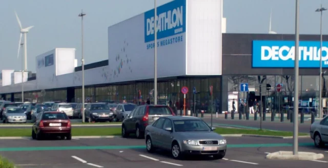 ¿A Menos De 20 Euros? Decathlon Se Ha Tenido Que Equivocar Poniendo Su Chaqueta Más Cómoda Y Calentita Tan Barata