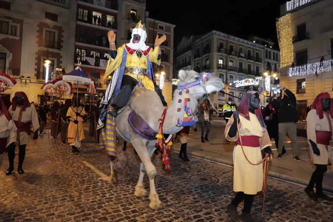 Alcoy: La cabalgata más tradicional de España