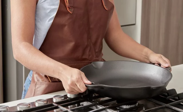 Cómo Evitar Que Los Alimentos Se Peguen A Las Sartenes Al Cocinar